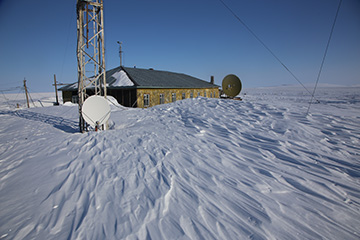 Weather station Ambarchik