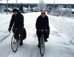 Виктор Шульц и Антон Чижов на пути в монастырь