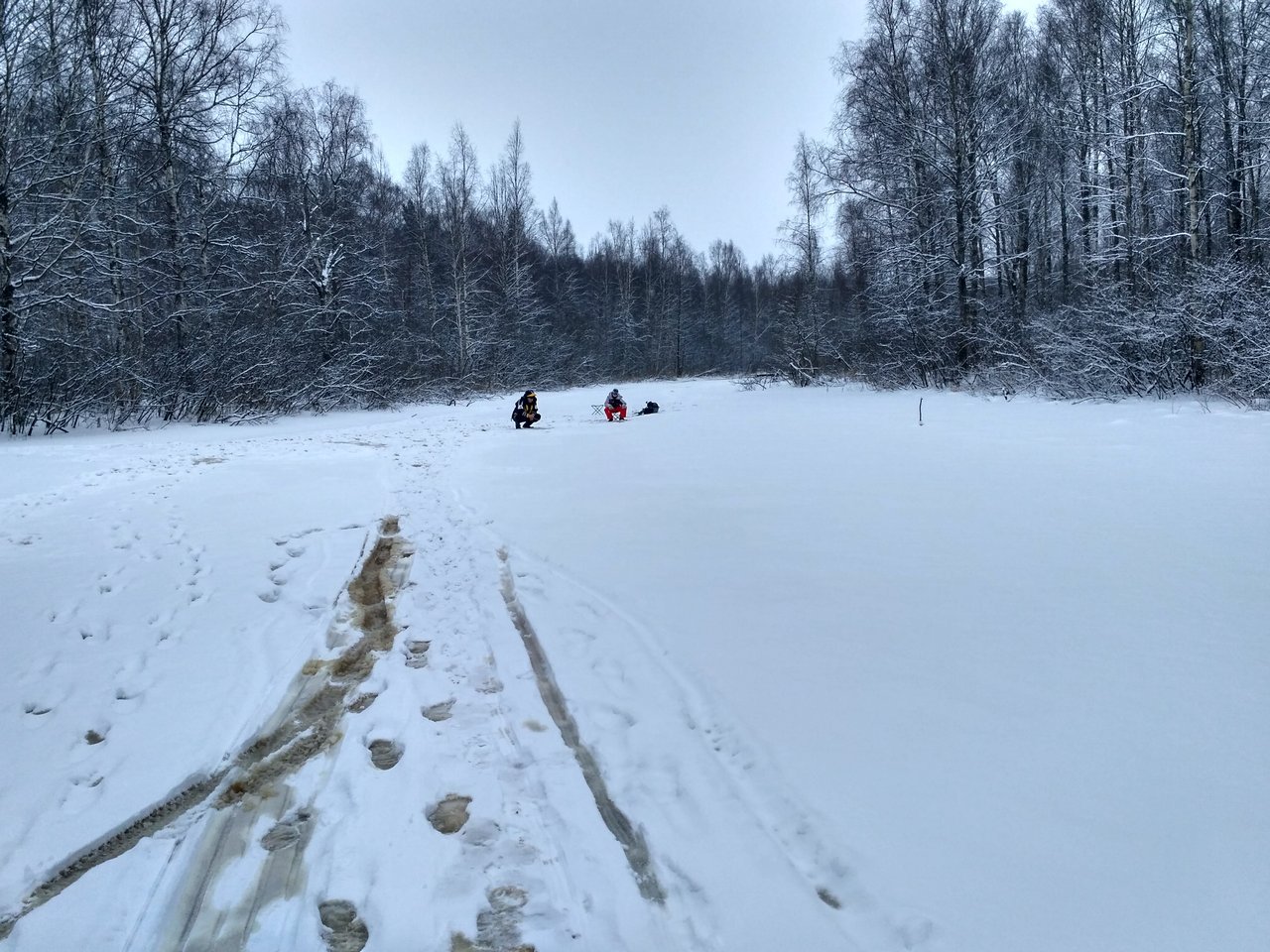 Рыбалка соколье курская. Полигон Морье Ленинградская область. Река Морье зимой. Соколье рыбалка.